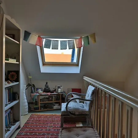 La Maison Des Merles